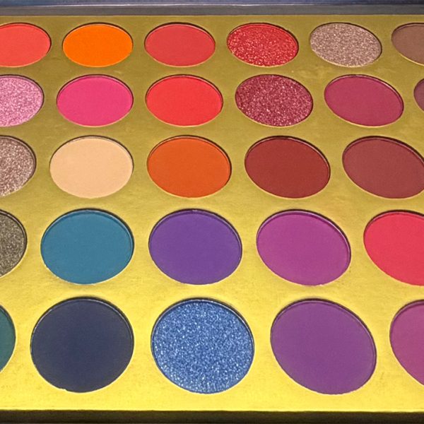 Jerzeybrat eyeshadow Palette